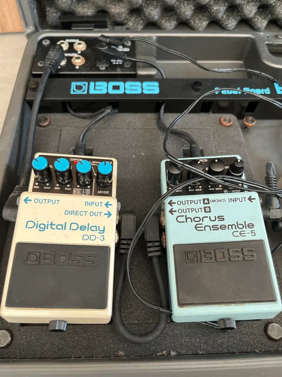 Pedalboard Boss bcb 60 com pedais. - Foto 4