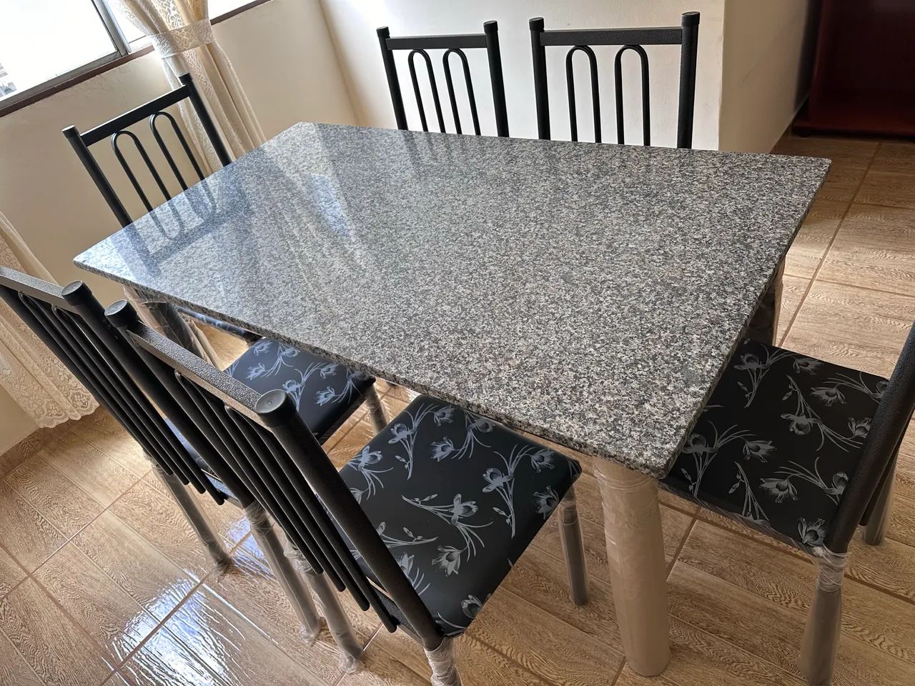 Mesa de Cozinha 6 cadeiras Reforçada  - Foto 3