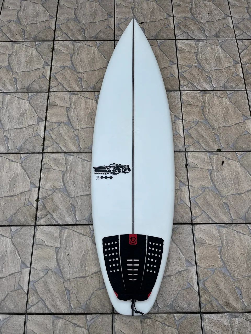 Prancha JS Industries Xero 5.11 X 30,1 litros - Esportes Aquáticos
