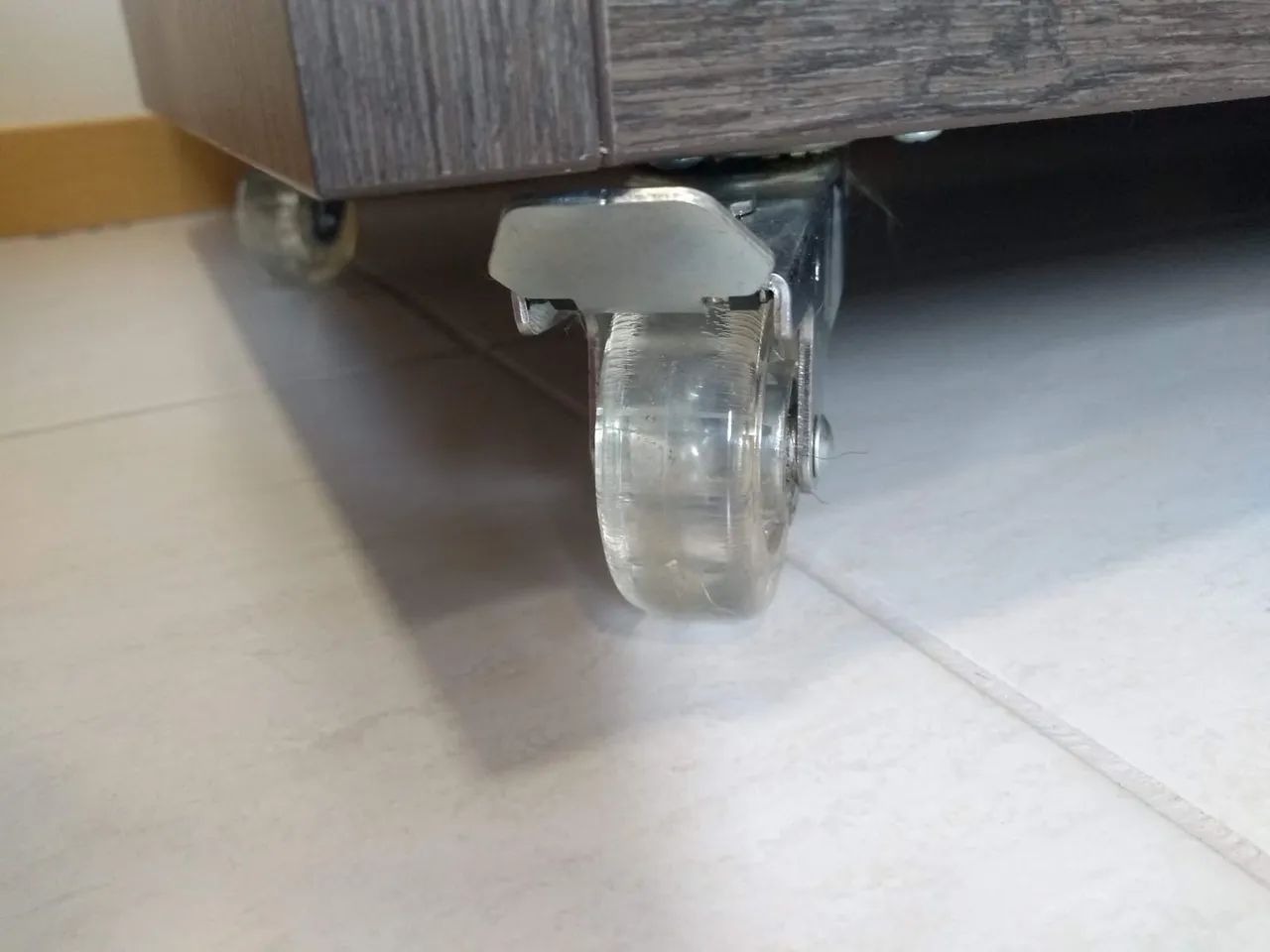 Balcão com rodas de silicone  - Foto 3