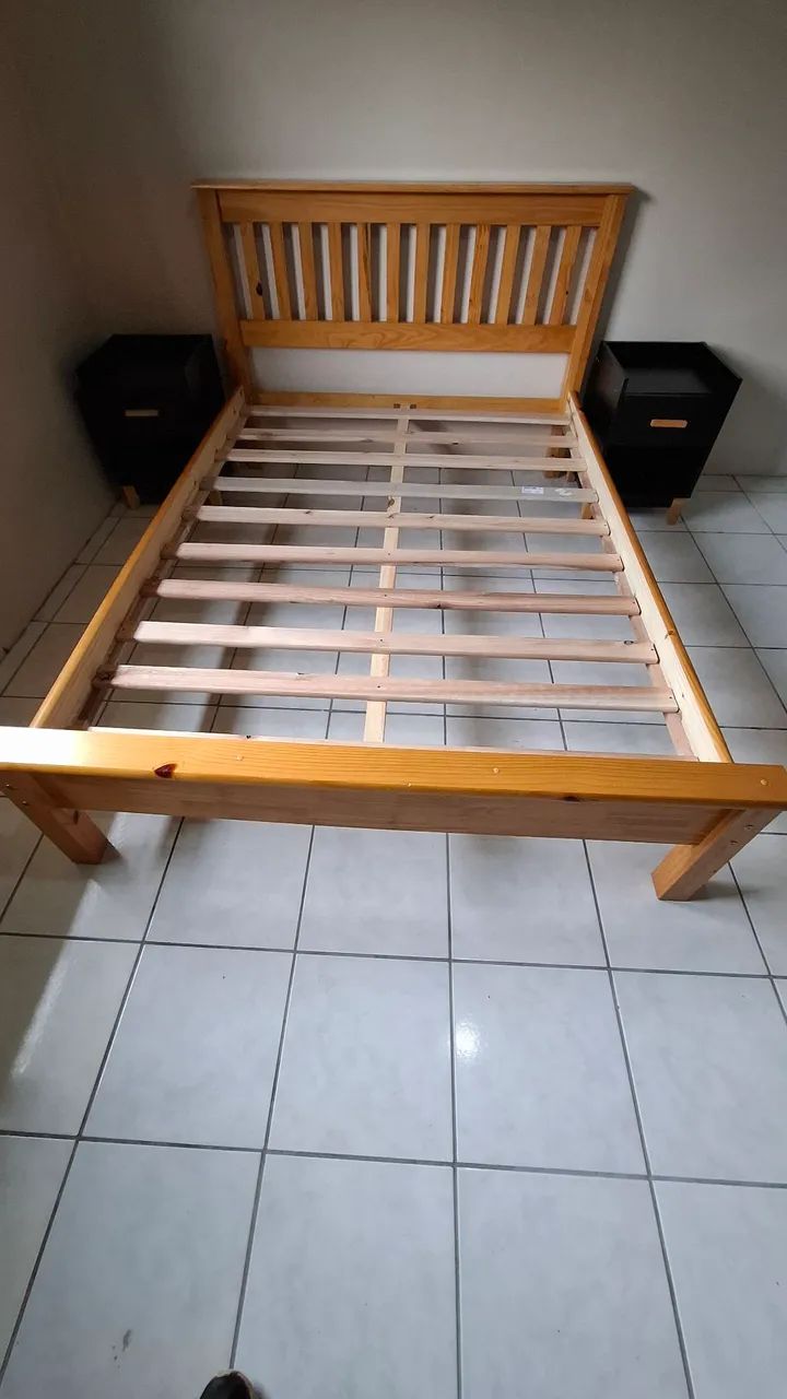 Cama / colchão /criado  - Foto 3