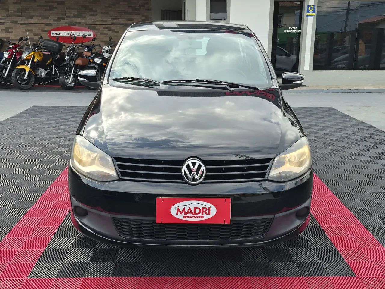 Volkswagen Fox Trendline 1.0 Flex 8V 5P 2012 - Foto 3