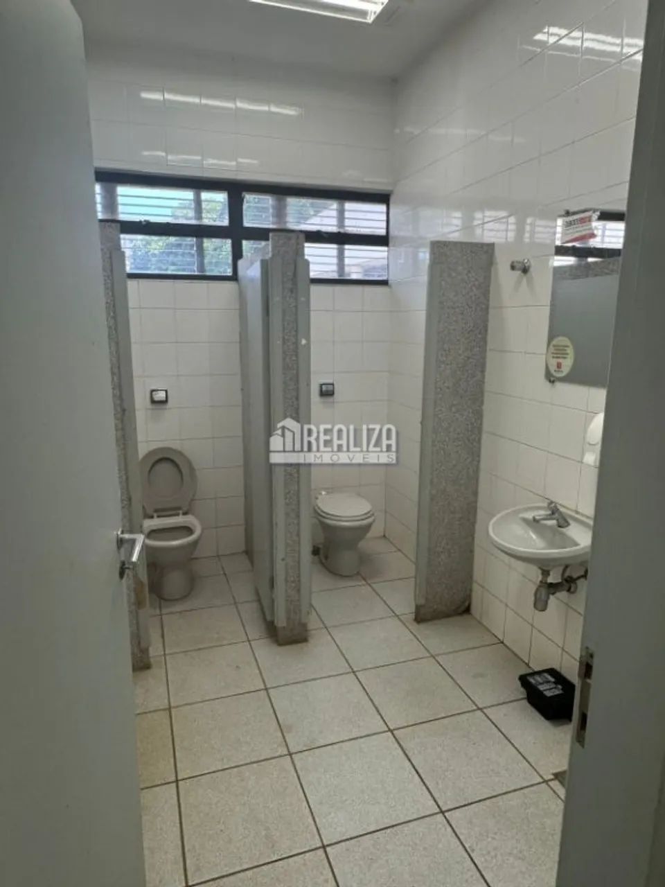 Excelente Ponto Comercial no Centro de Uberaba | 18 Garagens - Foto 2
