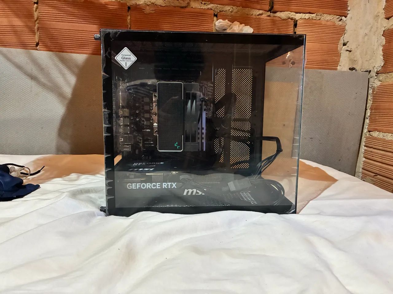 PC Gamer Ryzen 5 5600X + RTX 5070