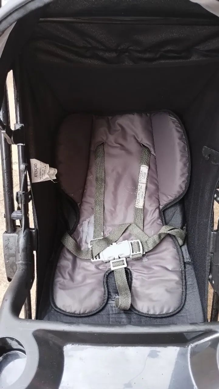 Carrinho de bebê conservado  - Foto 3