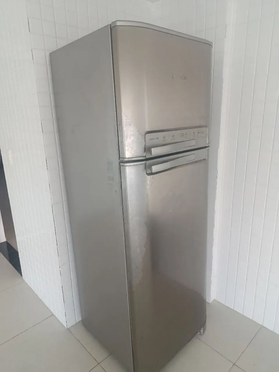 Geladeira 110 w - Foto 2
