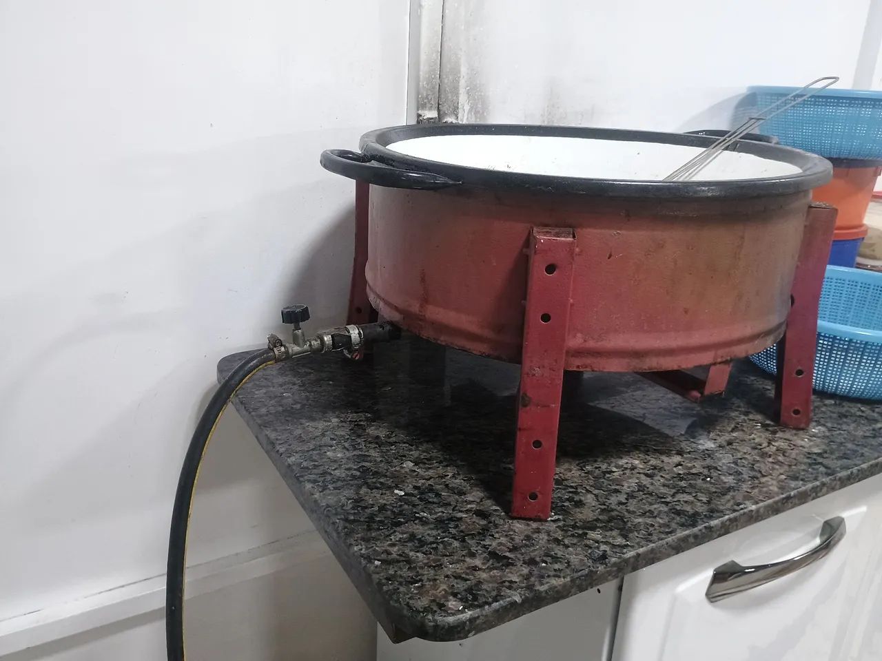 Folgao mais tacho e escumadeira 