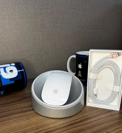 Magic Mouse 2, Branco, Com Caixa E Carregador Original - Foto 2