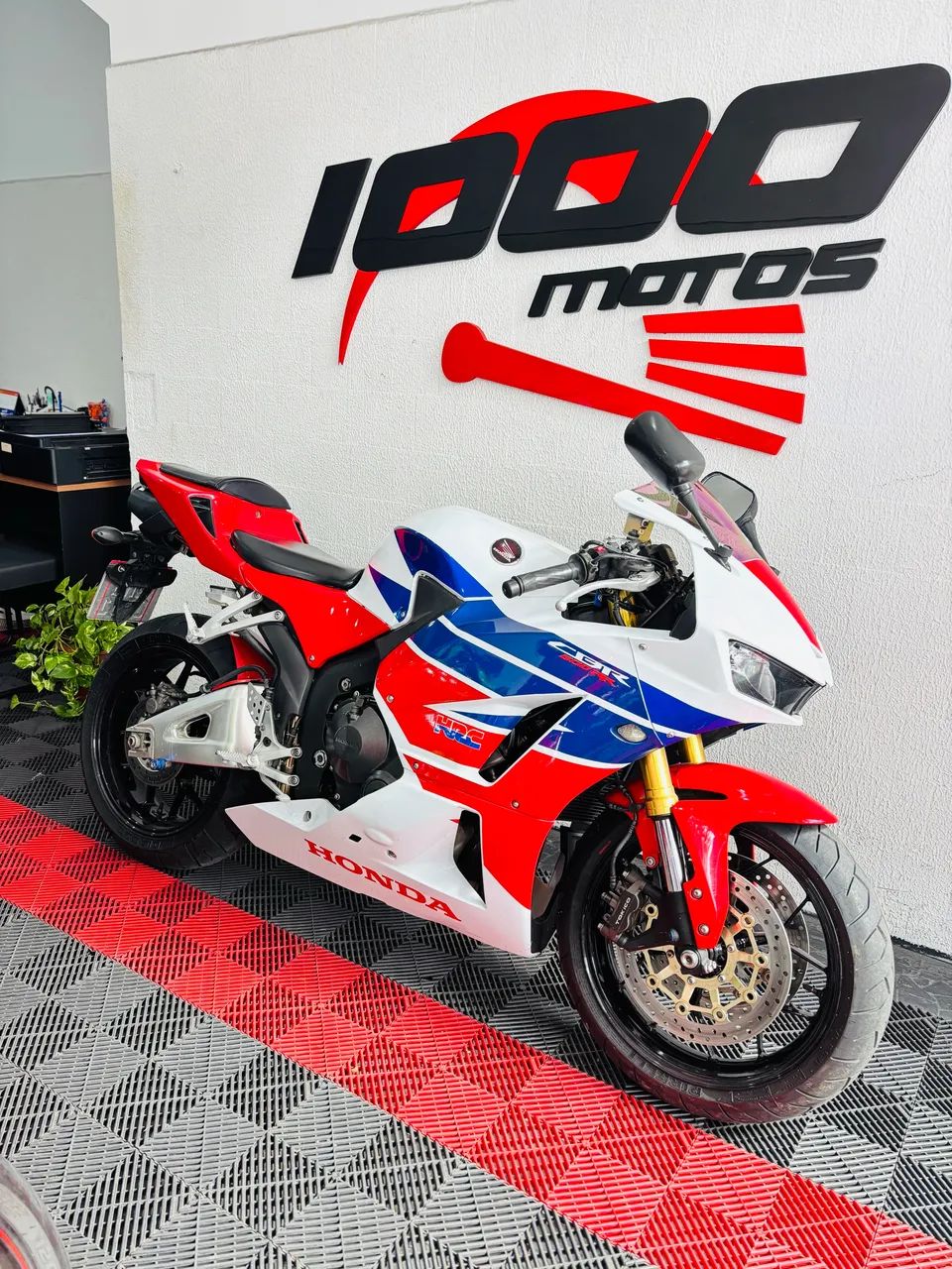 HONDA CBR 600RR  - Foto 2