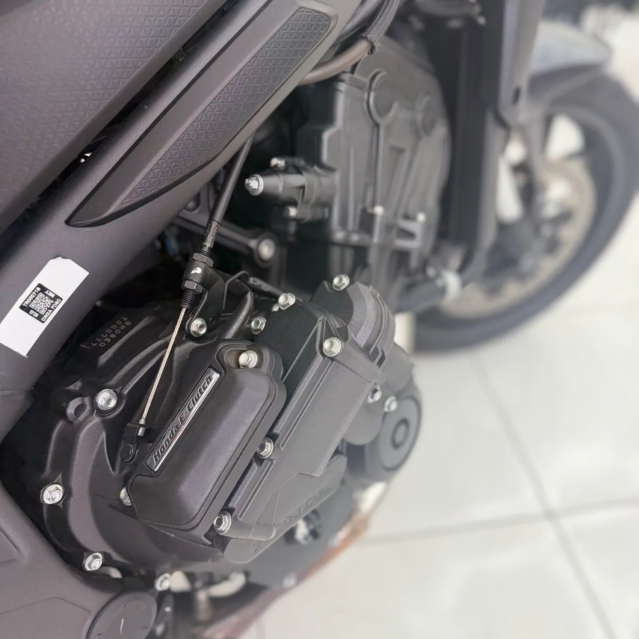 Honda CB650 R E-Clouch 2026! - Foto 3