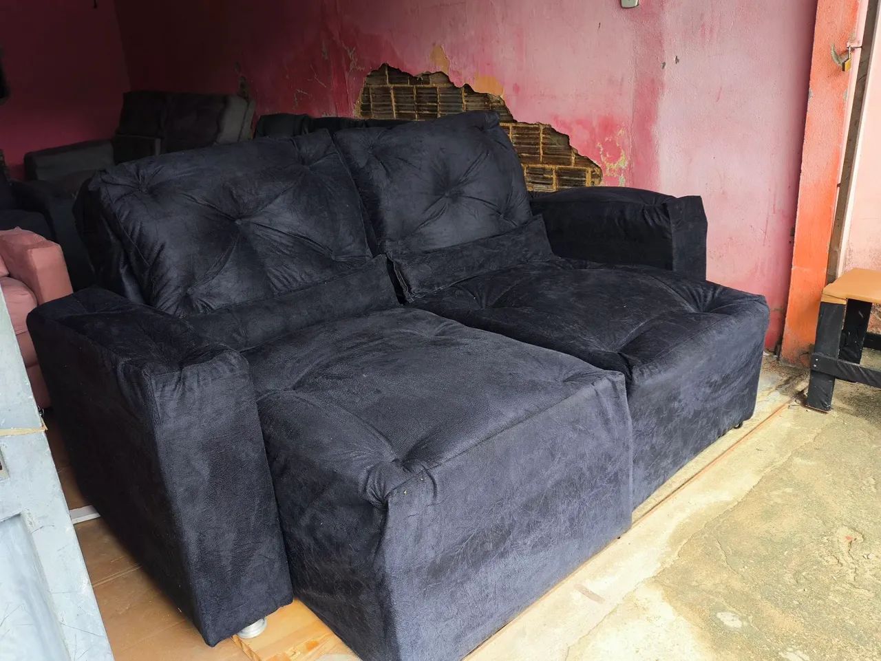 Sofá retrátil novo  - Foto 4