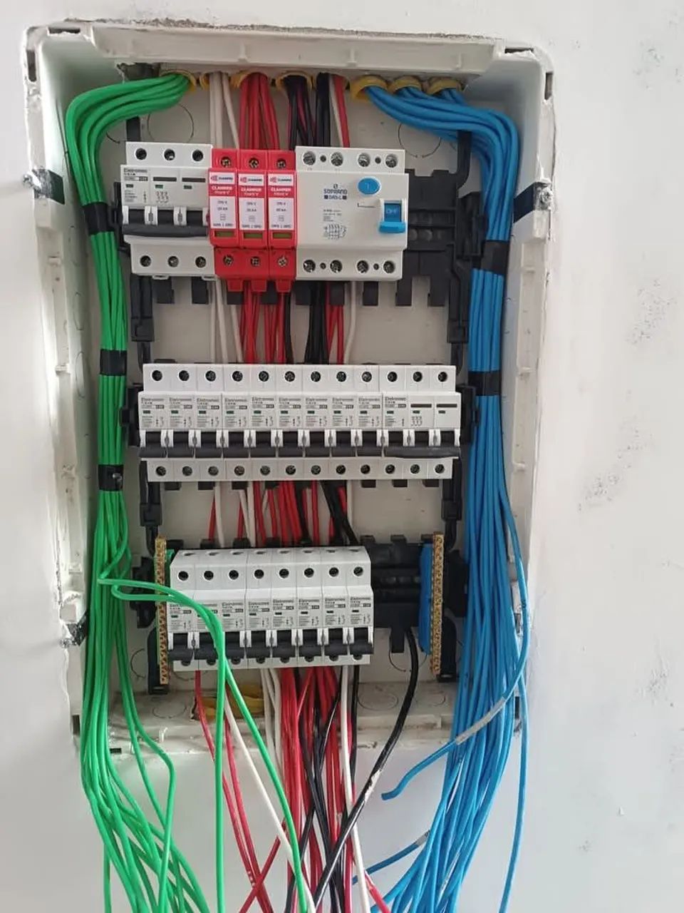 Eletricista predial e residencial  - Foto 2