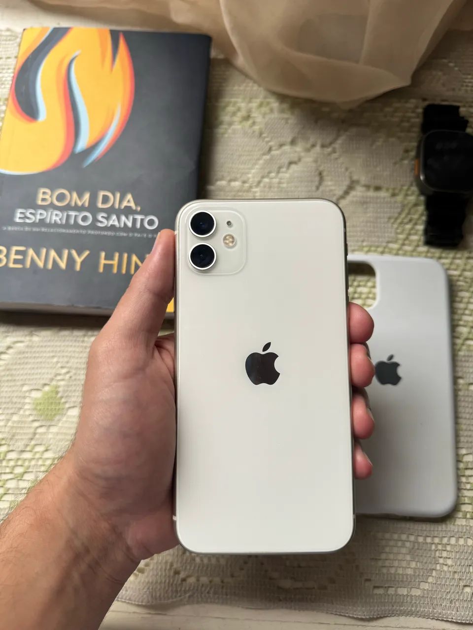 Vendo iPhone 11 de 128gb em excelente estado