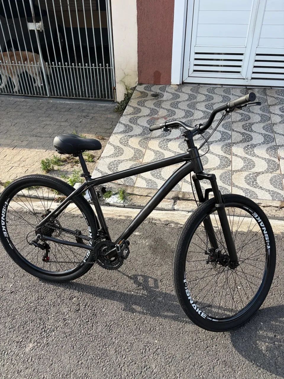 Bicicleta aro 29 preta - Foto 2