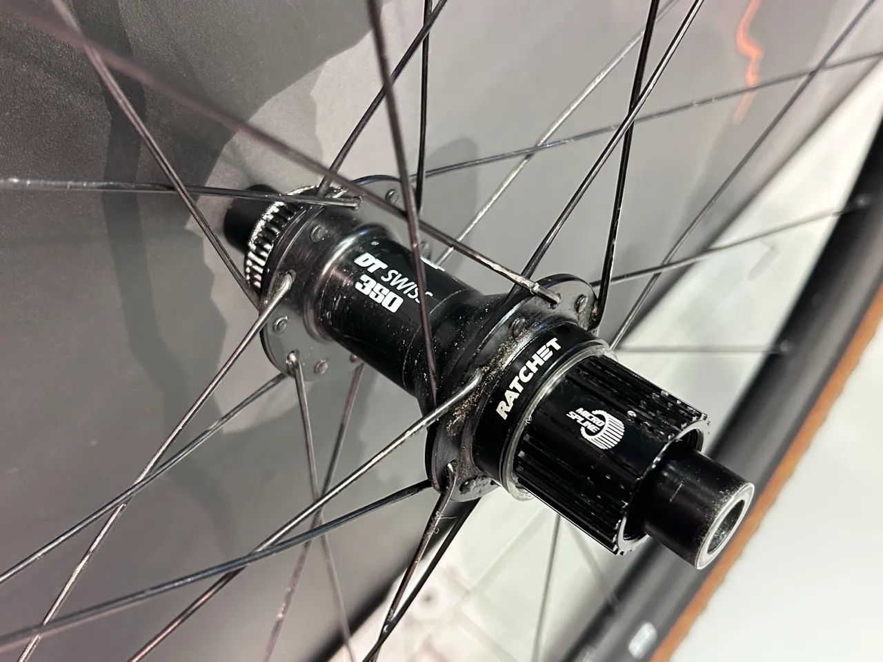 Rodas Roval C38 carbono - Foto 5