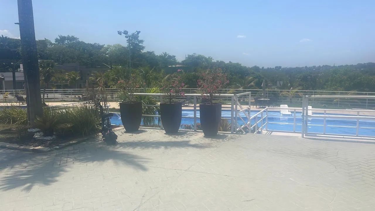 Vendo excelente lote condomínio Forest Hill