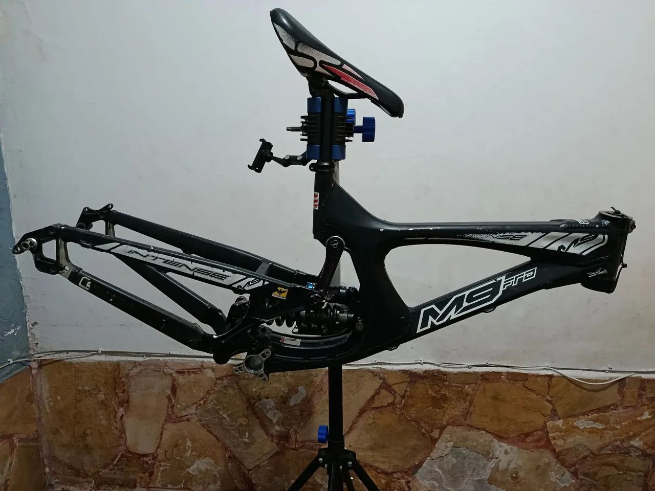 Quadro MTB Downhill Intense M9