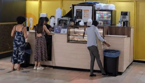 Quiosque Salgados, Pão de Queijo, Empadas, Bebidas e Doces - Desmontado!!! - Foto 4