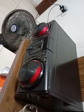 Som LG Xboom CJ65  - Foto 5