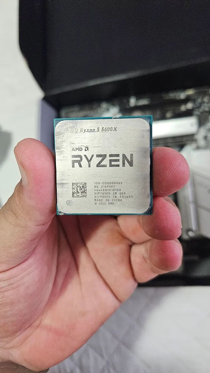 ASRock B550M PRO4 + Ryzen 5600x - leia descrição - Computadores e