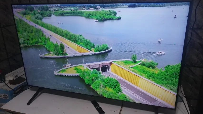 Smart Tv Qled Samsung 55 Polegadas Inteligencia Artificial Bordas Infinita Alexa Finissima