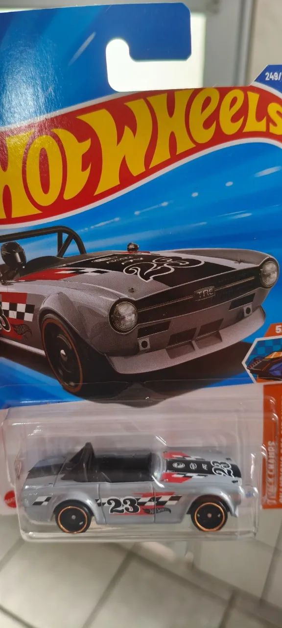 HotWheels - Triumph TR6 - Treasure Hunt - Foto 3