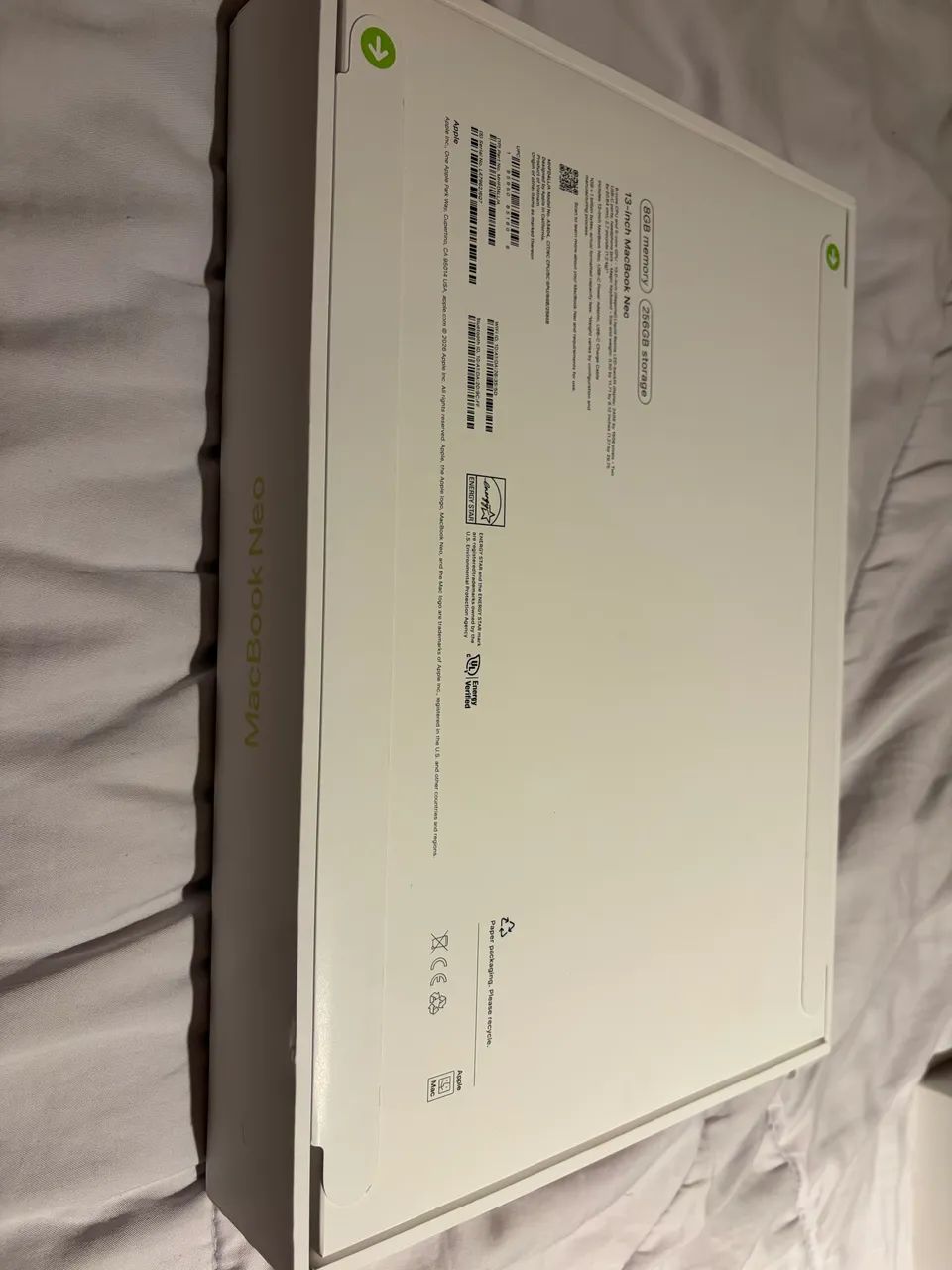MacBook Neo citrus 256gb lacrado - Notebooks - Escola Agrícola