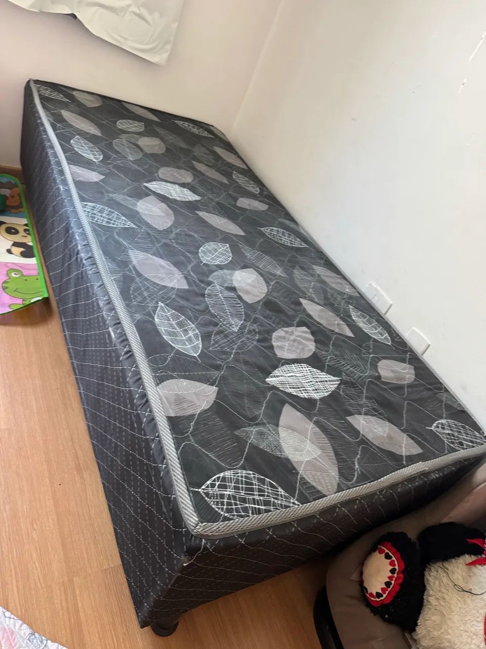 Vendo cama box solteiro  - Foto 2