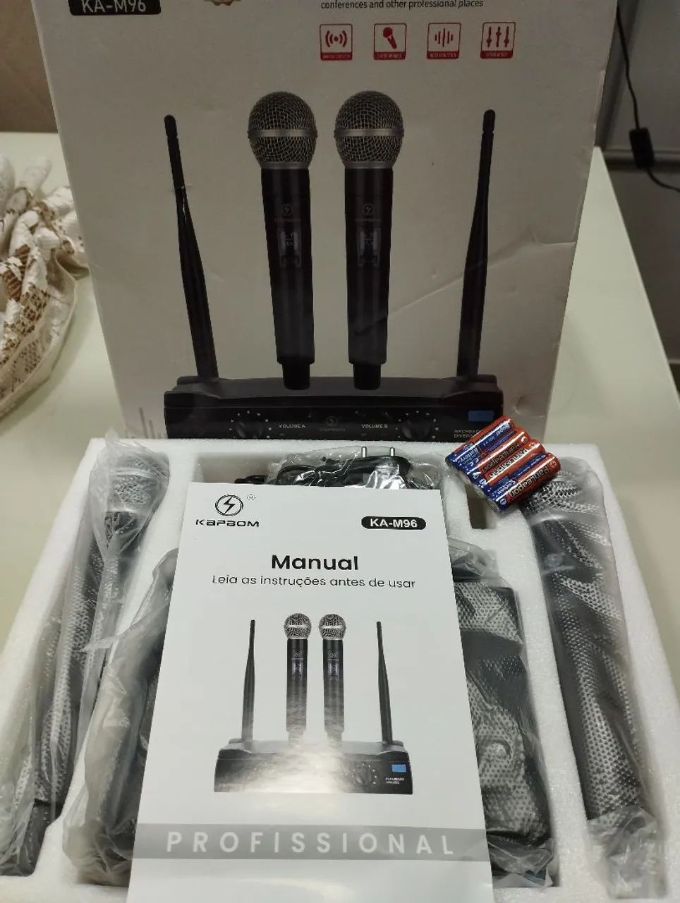 Microfone sem fio profissional duplo bastão 