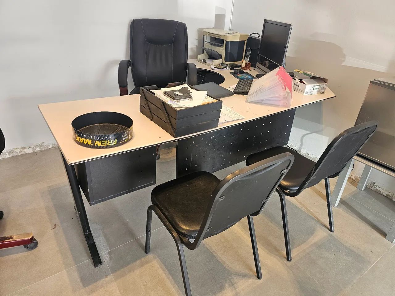 Mesa de Escritório 