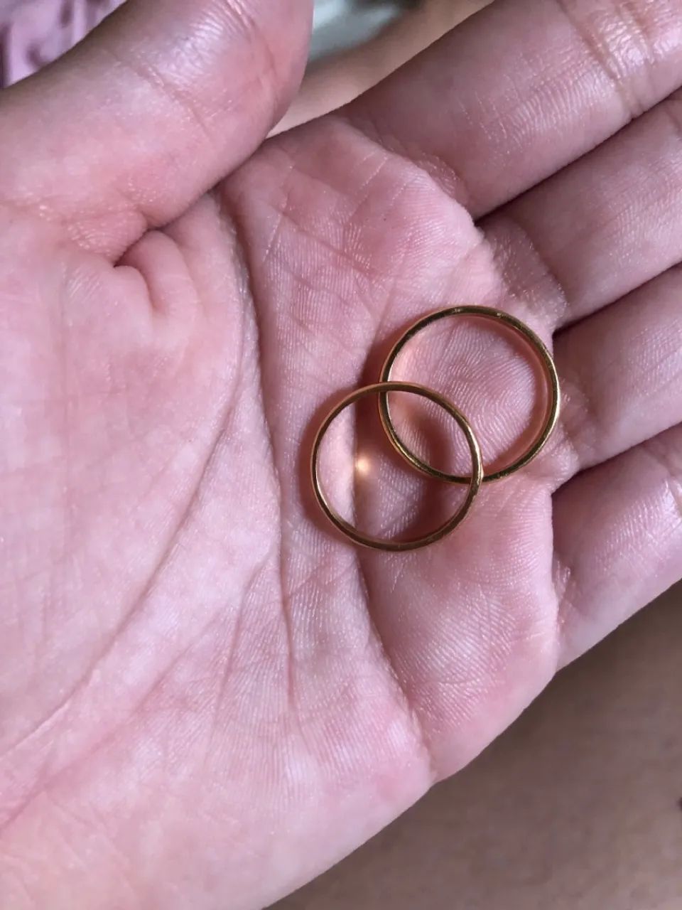 VENDE-SE PAR DE ALIANÇA  - Foto 2