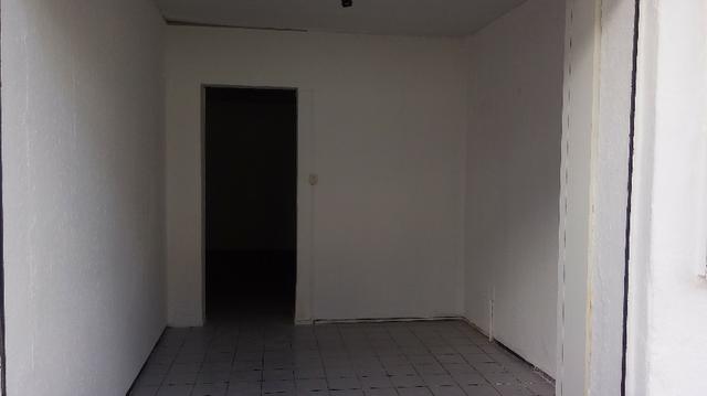 Ponto comercial com 1 loja e 2 salas a 30m da Av Jõao Pessoa em Fortaleza - Foto 5