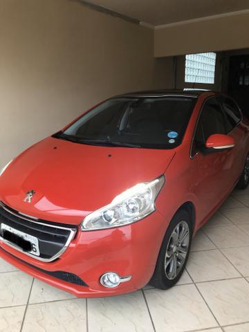 Peugeot 208 Griffe 1.6 2014/2014 - Foto 2