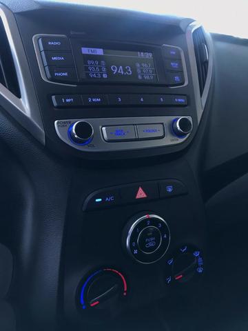 Hyundai HB20S Comfort Plus 1.6 Automático - Foto 9