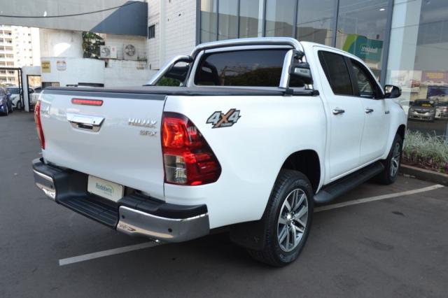 TOYOTA HILUX 2017/2018 2.8 SR 4X4 CD 16V DIESEL 4P AUTOMATICO - Foto 9