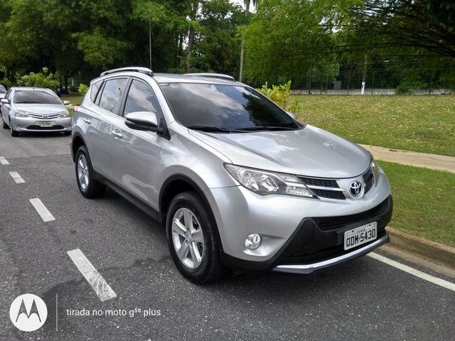 Vendo Toyota RAV4 4x4 conservadíssima!!!