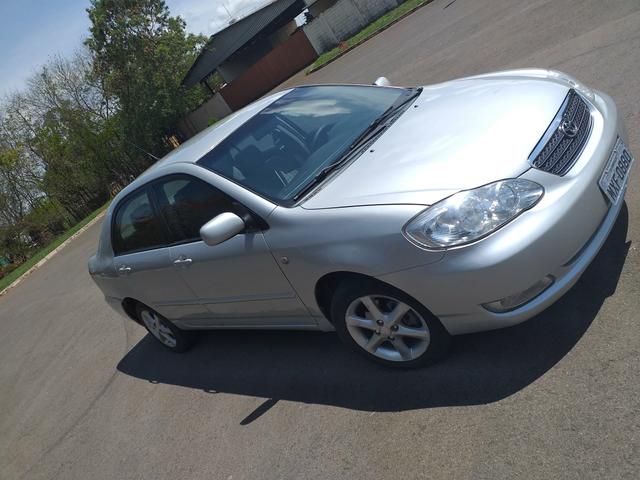 Vendo ou troco + valor corola xli 2008 1.8 - Foto 8