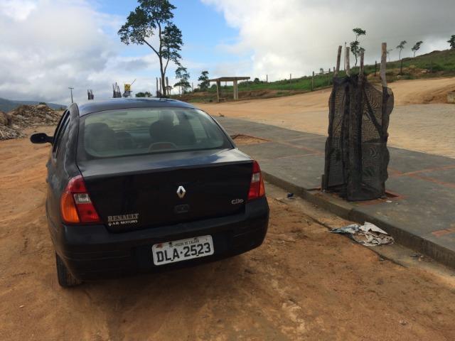 Clio Sedan 2002 - revisado - Foto 6