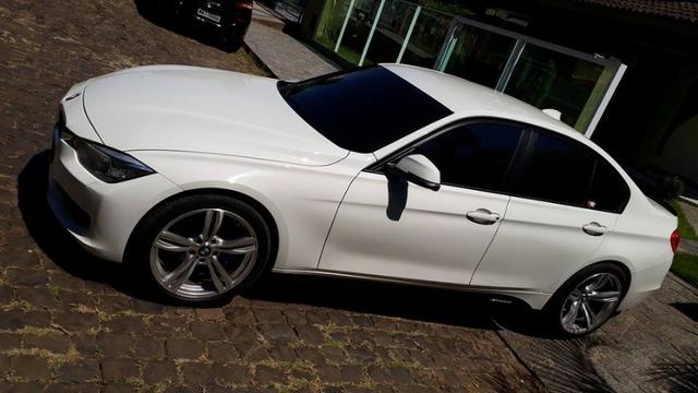 Bmw 320i Mperformance - Foto 10