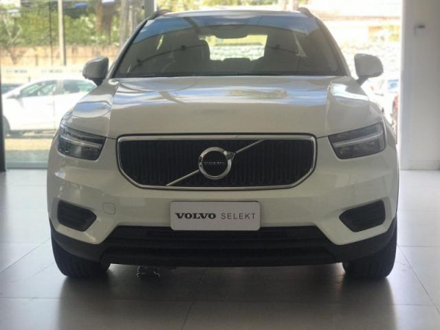 VOLVO XC40 2.0 T4 GASOLINA GEARTRONIC.