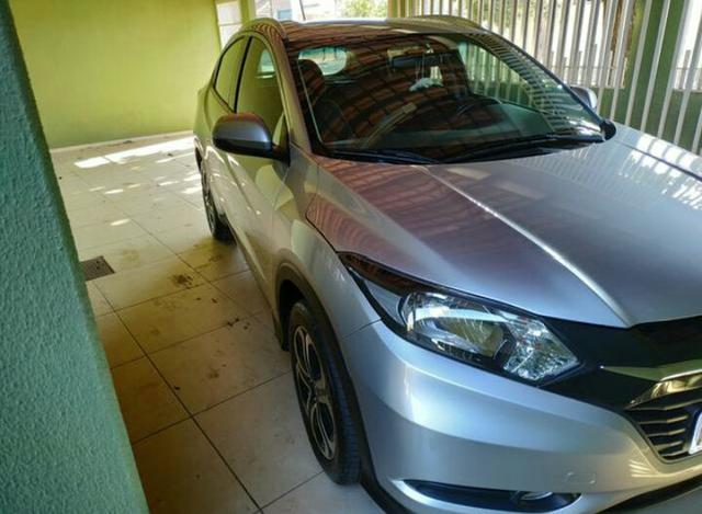 HONDA HR-V EX 1.8 ( entrada 3.500,00R$)