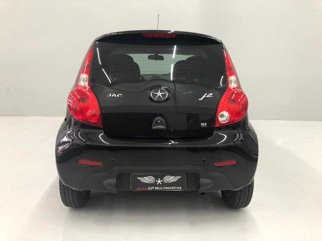 Jac J2 hatch preto 2014 1.4 16V 5p Mec completo - Foto 13