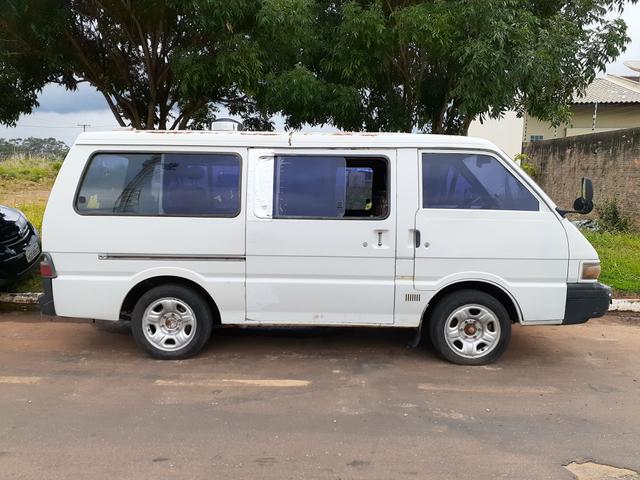 Vendo vam a diesel ano 98