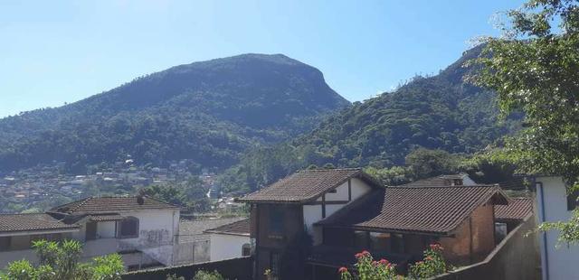 Casa com 5 dormitórios em Petrópolis - Foto 4