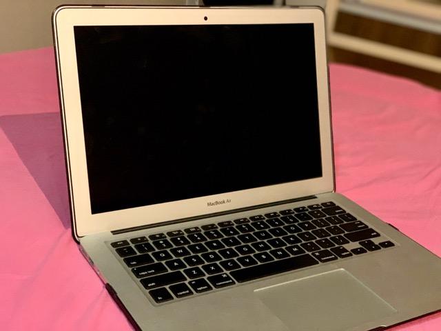 MacBook Air - 13.3 - estado de novo - Foto 2