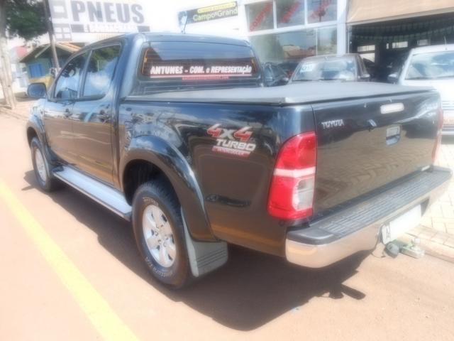 TOYOTA HILUX CD SRV D4-D 4X4 3.0 TDI DIESEL AUT - Foto 4