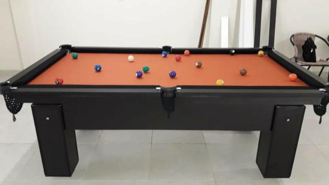 Mesa de Bilhar Tecido Laranja Borda Preta Cor Preta Tx Mod. 6714