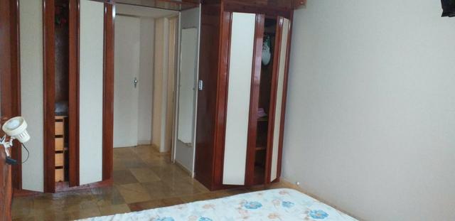 Apartamento lateral, prédio de frente para a Praia do Morro Guarapari - Foto 12