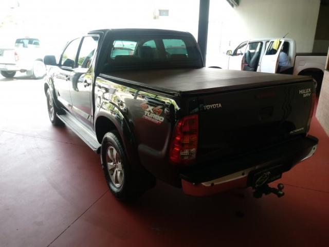 Toyota hilux 2011 3.0 srv 4x4 cd 16v turbo intercooler diesel 4p automÁtico - Foto 9