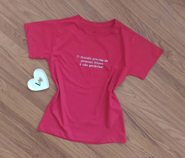 T-shirt Feminina - Foto 2